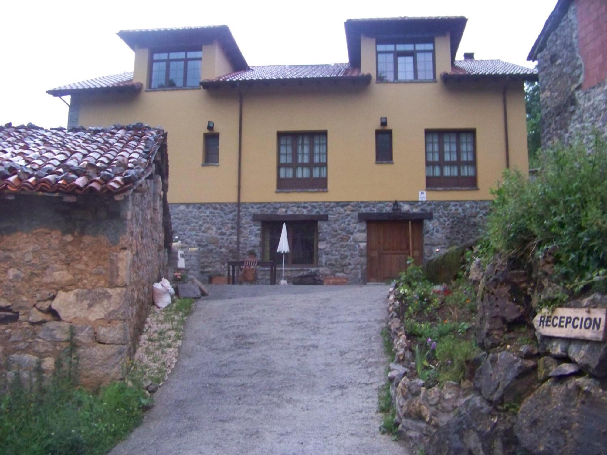 Hotel El Quesar De Gamoneo Gamonedo de Cangas Exterior foto